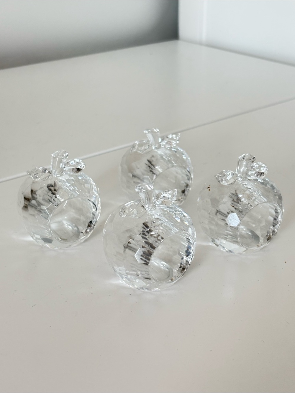 Vintage acrylic Apple shaped Napkin Rings Set of FOUR Clear faceted leaf design